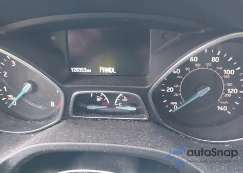 2016 Ford Focus Se z USA, uszkodzony, nr VIN 1FADP3F26GL368544